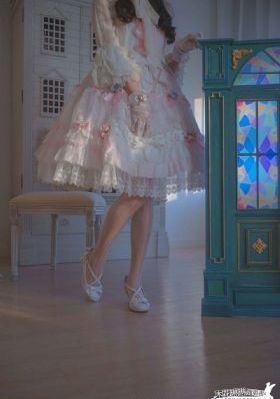 free性俄罗斯美女_国产剧神马影院手机在线