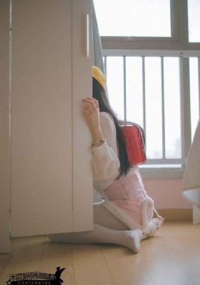 密室禁锢12小时_免费国语