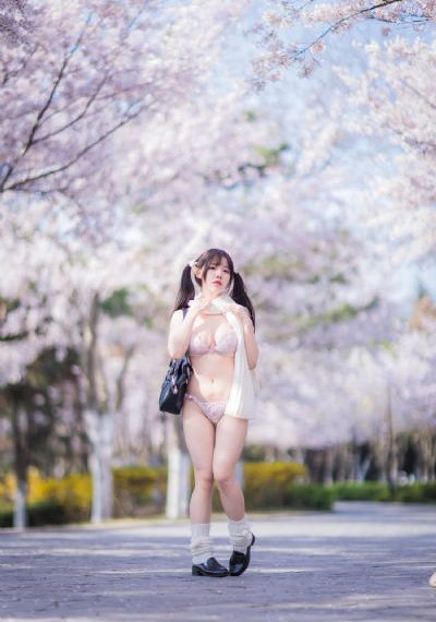 我们正年轻 电视剧_4K全集免费观看