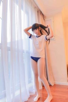 《爱丽丝梦游仙境》免费观看_BD英语全集在线观看