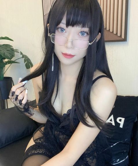 电车魔女在线观看_1080在线观看视频