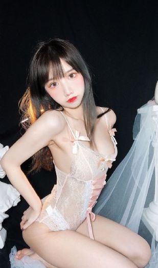 裸睡室友把我j玩硬了_国产剧电影在线观看
