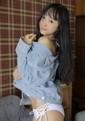 善良的女秘书的目的韩国_HD免费播放